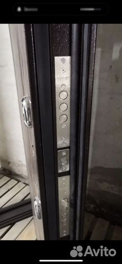 Уличная дверь с терморазрывом 960 левая