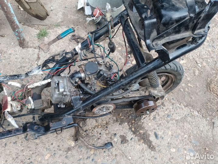 Скутер омакс