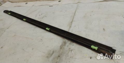 Уплотнитель стекла двери Kia Spectra 2001-2011