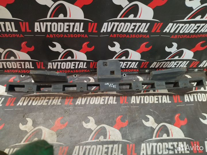 Кронштейн заднего бампера Ford Focus C-max 1