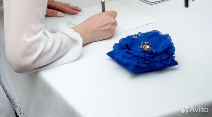 Свадебная подушечка для обручальных колец