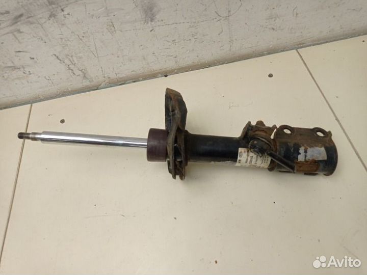 Амортизатор передний правый Kia Ceed G4fcaz16956