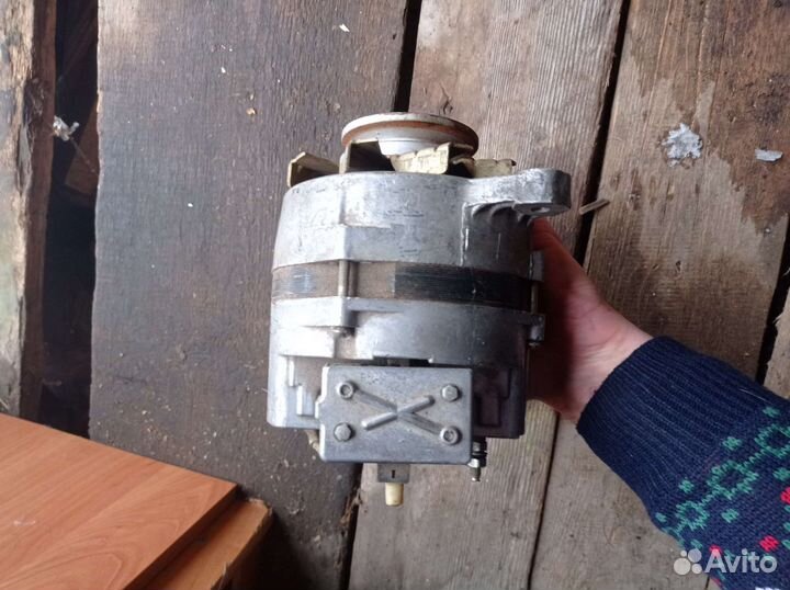 Генератор Газ 24 СССР