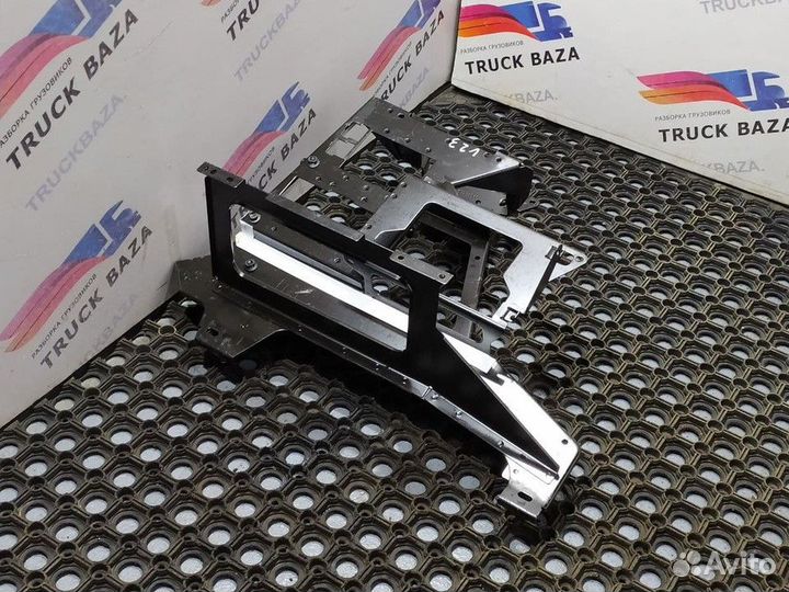 Кронштейн блока предохранителей Volvo FH