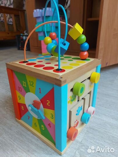 Развивающиеся игрушки