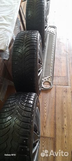 Bridgestone Blizzak Spike-01 195/65 R15 91