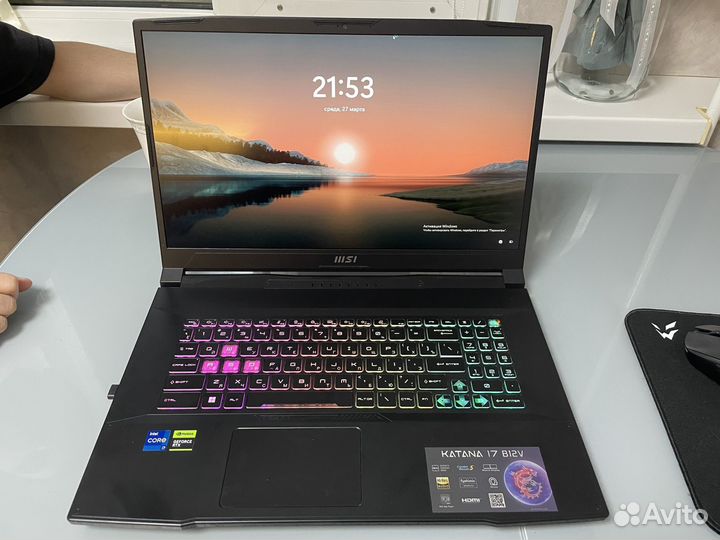MSI katana 17 b12v