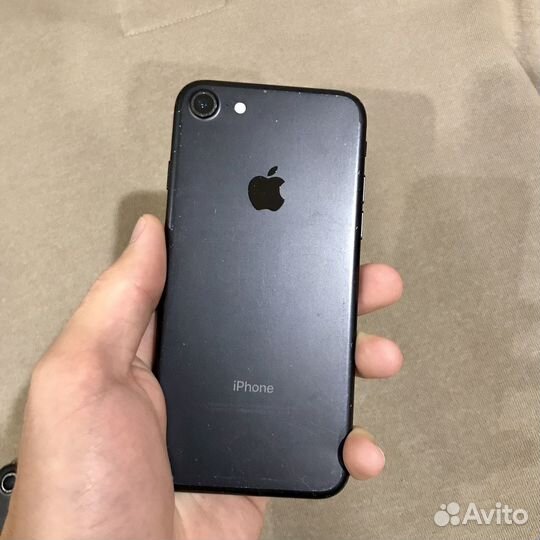 iPhone 7, 128 ГБ
