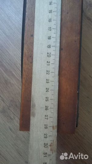 Часы настольные Янтарь