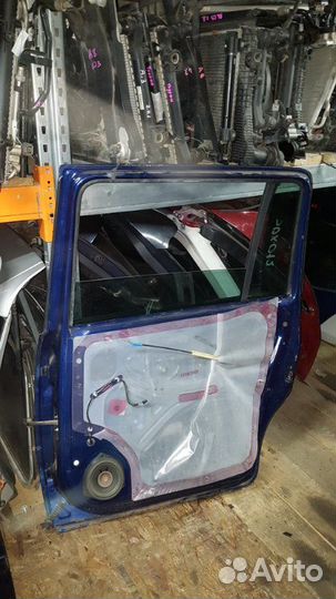 Дверь задняя правая Opel Зафира В