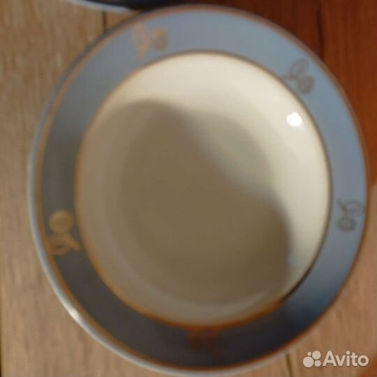 Глубокие суповые тарелки