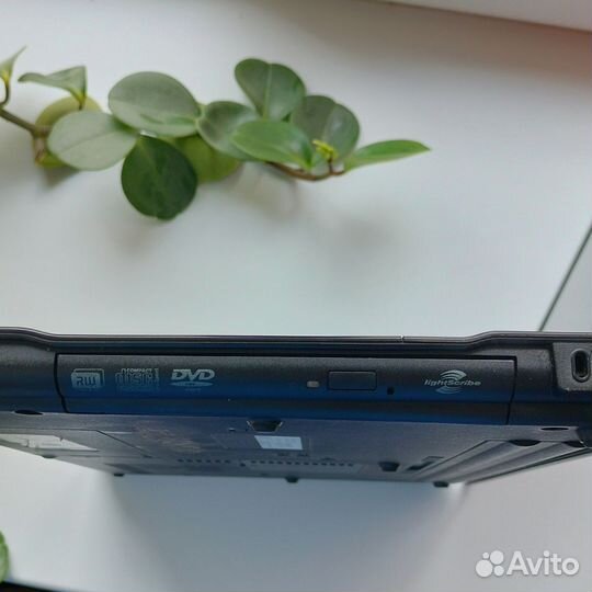 Ноутбук HP Compaq 610