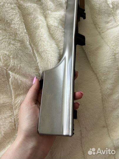 Декоративная накладка торпеды Mercedes GLC