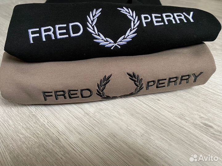 Свитшот Fred Perry