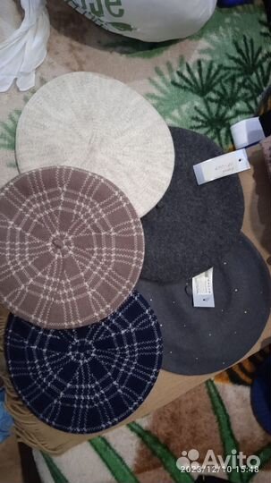 Берет новый женский