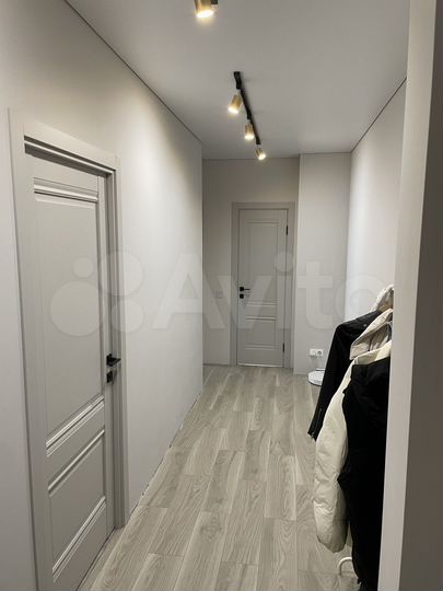 2-к. квартира, 63 м², 6/6 эт.