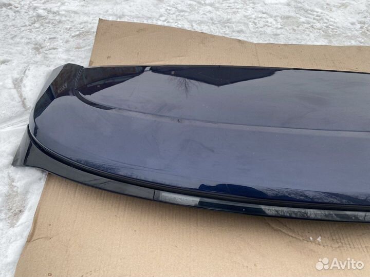 Спойлер крышки багажника Range Rover Vogue 4 L405