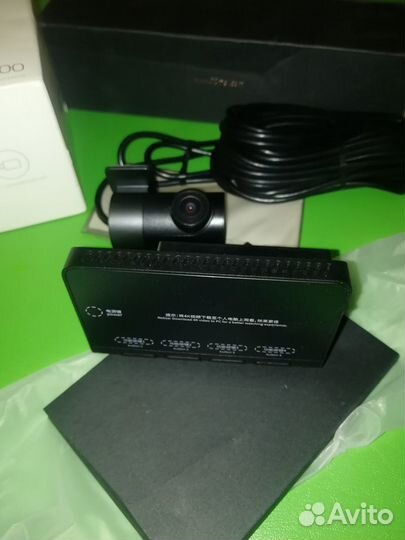 Видеорегистраттр xiaomi 70mai a800