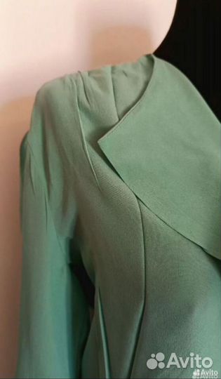 Блузка шёлковая 46 зелёная 100% шелк рубашка