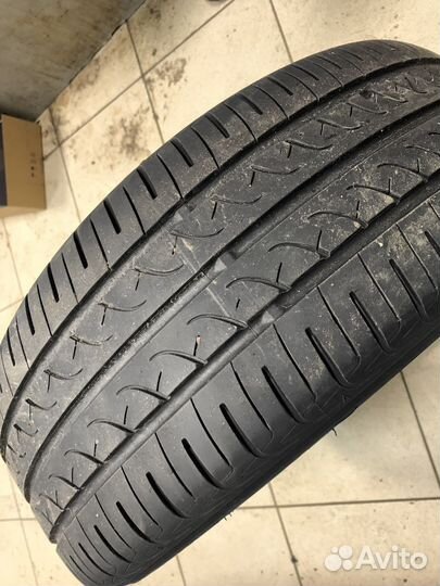 Yokohama BluEarth AE01 185/55 R15 82V