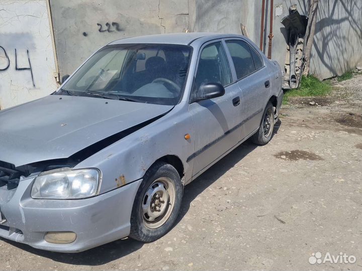 Двери на Акцент задние