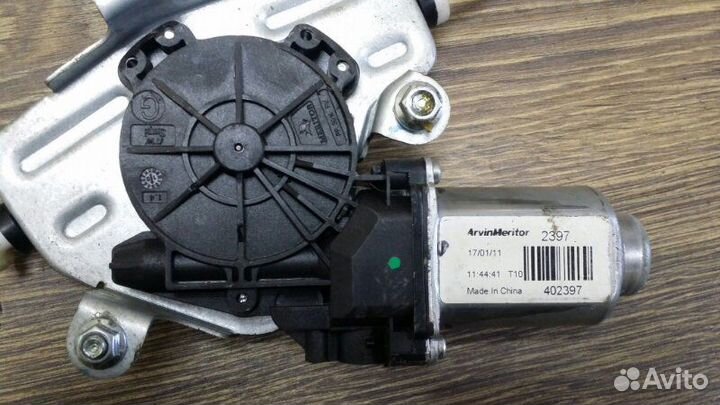 Стеклоподъемник задний правый Hyundai Solaris RB