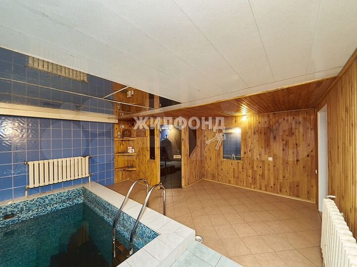 Коттедж 172,5 м² на участке 15 сот.