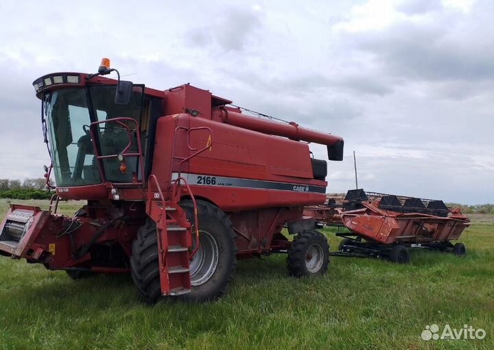 Уборка урожая комбайны