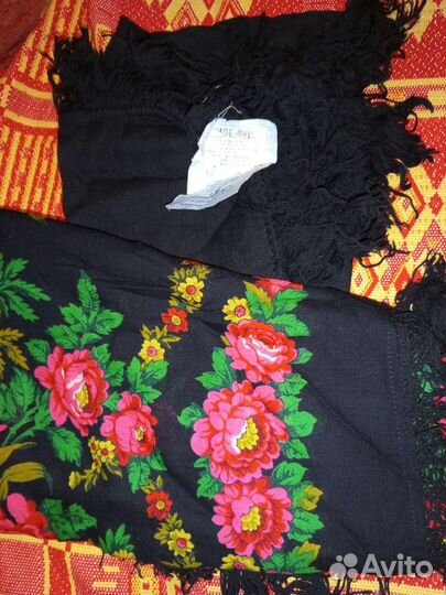 Платки и чулки