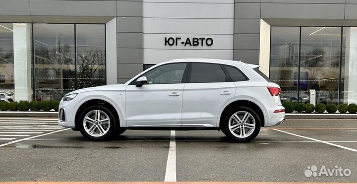 Audi Q5 2.0 AMT, 2021, 5 700 км