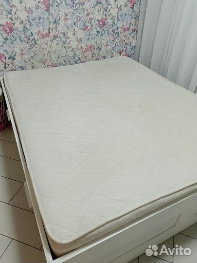 Матрас 160х200 бу