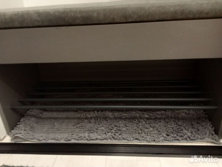 Вешалка с банкеткой