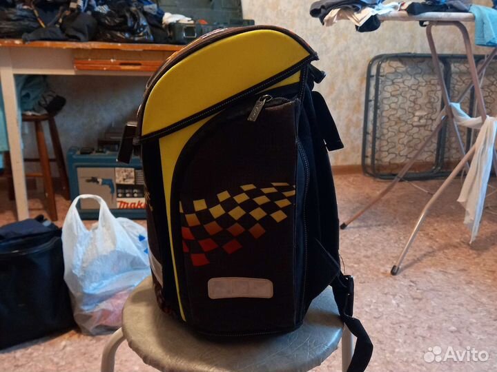 Рюкзак школьный для мальчика ортопедический