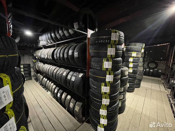 Michelin Latitude Diamaris 235/55 R17 99H