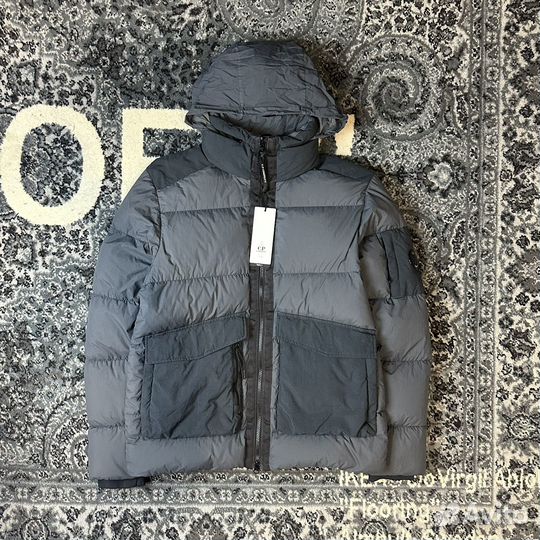 Пуховик Cp Company Down Jacket Taylon L
