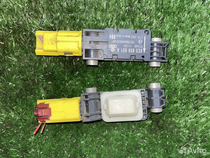 Датчик удара Audi A3 P8 8P 8E0959651A