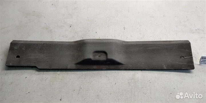 Накладка на панель багажника заднюю Volvo 850