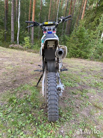 Regulmoto seven 125E