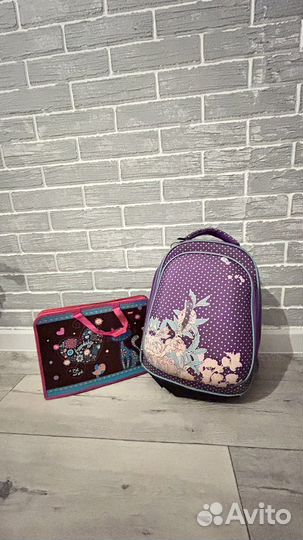 Школьный рюкзак и сумка