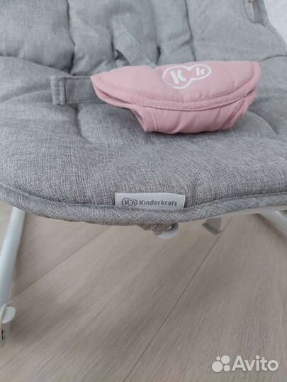 Шезлонг для новорожденных