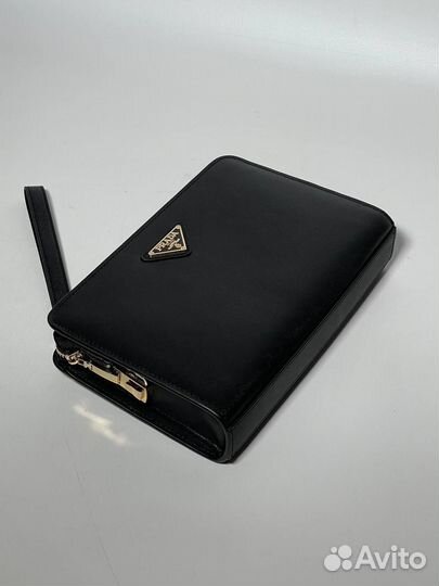 Клатч мужской Prada из сафьяновой кожи