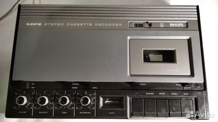 Кассетная дека Philips - N 2412