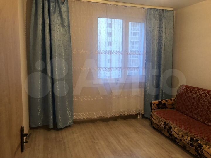 Комната 13,5 м² в 3-к., 9/17 эт.