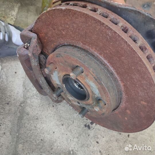 Поворотные кулаки тойота камри 30