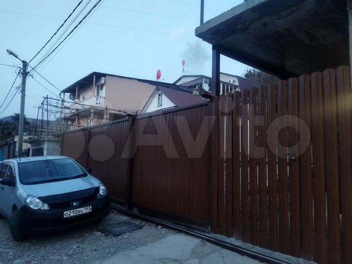 Комната 15 м² в 1-к., 1/2 эт.