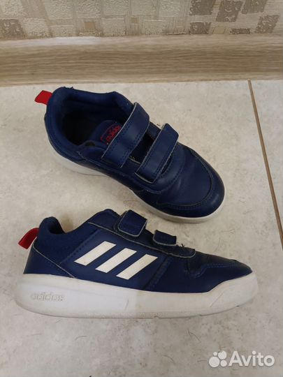 Кроссовки детские adidas 30 размер