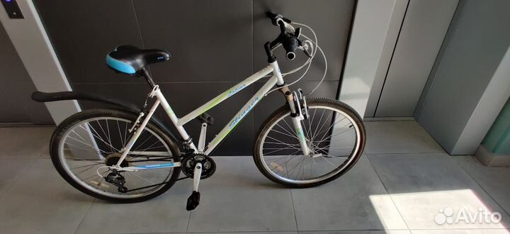 Велосипед горный взрослый женский