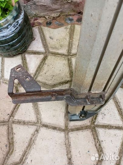 Пороги алюминиевые Toyota Hilux 2015 - н.в. б. у