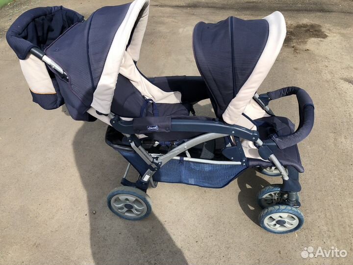 Коляска для двойни chicco