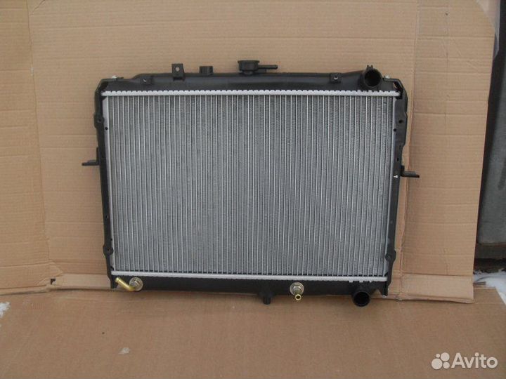 Радиатор основной Mazda Bongo SK22 R2\RF 1998-2003